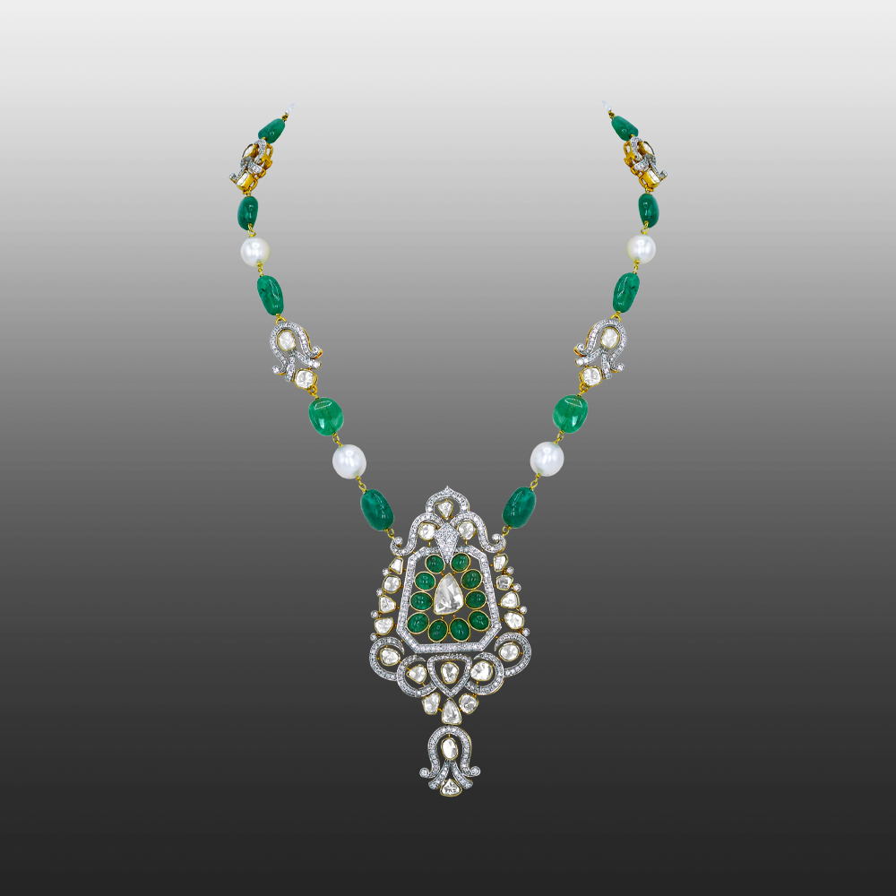Emerald and Pearl Necklace with Diamond Motifs and Pendant